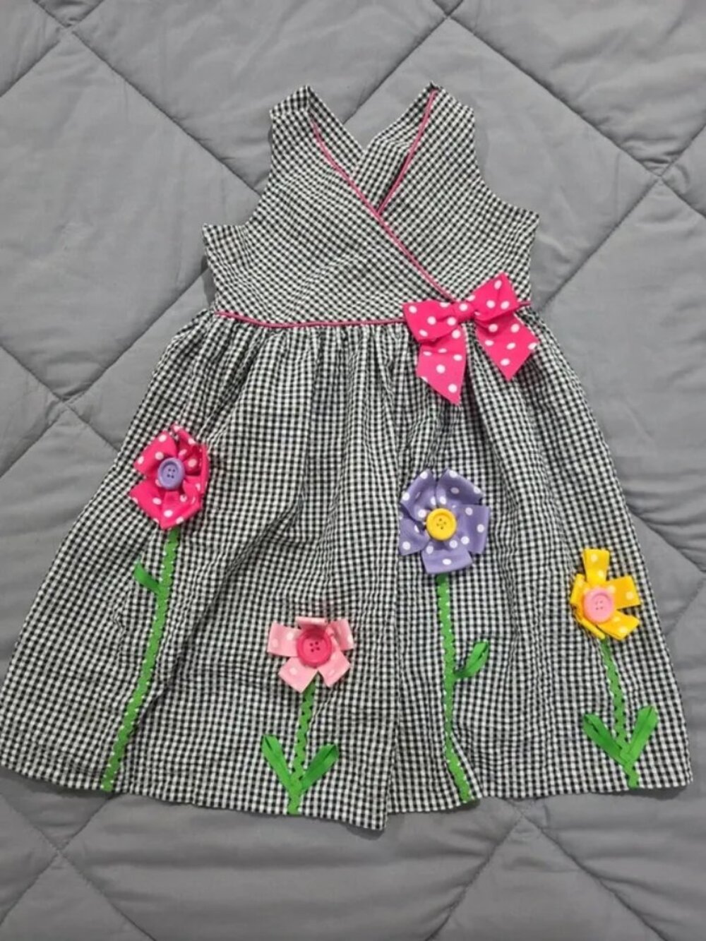 Girl's sz 5 Bonnie Jean gingham flower dress 3D with Buttons